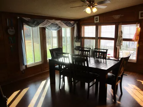 Dining - 5570 E Stanton, Stanton, MI 48888 photo 2 of 3