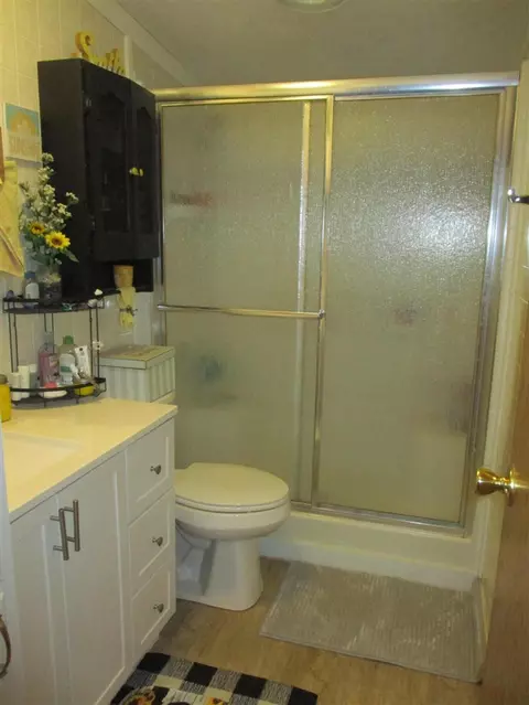 Bath - 5570 E Stanton, Stanton, MI 48888 photo 4 of 5