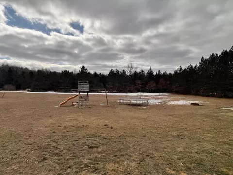 Exterior - 5570 E Stanton, Stanton, MI 48888 photo 3 of 8