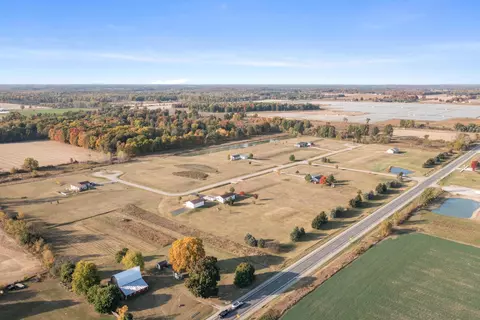 8190 Timber Crk, Fenwick, MI 48834