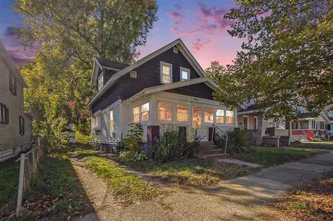 1034 Crosby, Grand Rapids, MI 49504