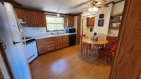 Kitchen - 91 N Beech, Walkerville, MI 49459 photo 2 of 2
