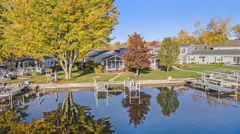 Exterior - 551 Maple Ln, Coldwater, MI 49036 photo 6 of 7