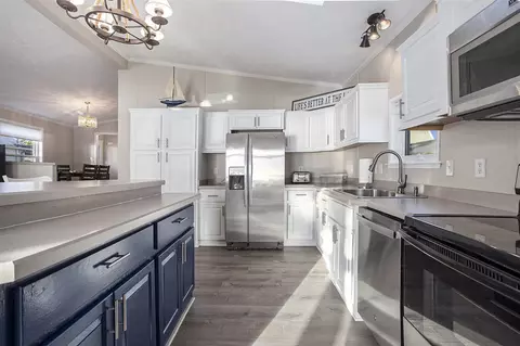 Kitchen - 551 Maple Ln, Coldwater, MI 49036 photo 2 of 2