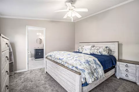 Bedroom - 551 Maple Ln, Coldwater, MI 49036 photo 2 of 7