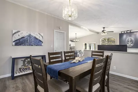 Dining - 551 Maple Ln, Coldwater, MI 49036 photo 2 of 2