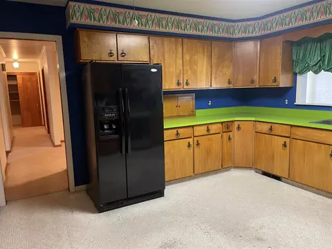 Kitchen - 5920 Riverside, Jackson, MI 49201 photo 1 of 9