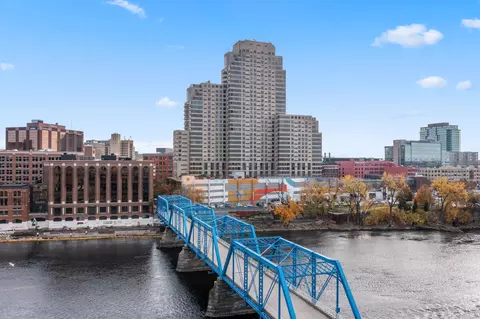18 Campau #3001, Grand Rapids, MI 49503