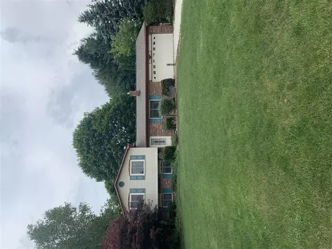96 Olde Franklin, Howell, MI 48855