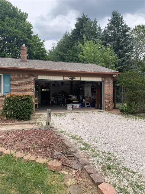 96 Olde Franklin, Howell, MI 48855 photo 4