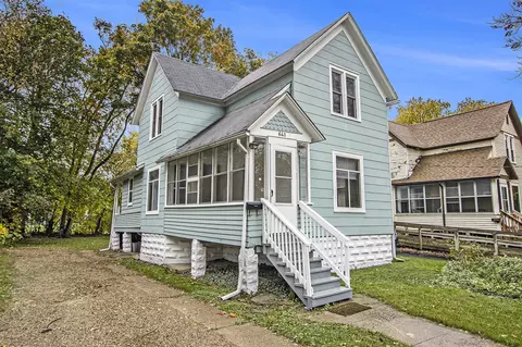 641 William, Kalamazoo, MI 49007