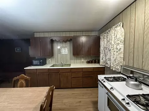 Kitchen - 2508 W 11 12 Mile, Irons, MI 49644 photo 1 of 4