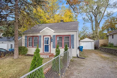 414 W Cork, Kalamazoo, MI 49001