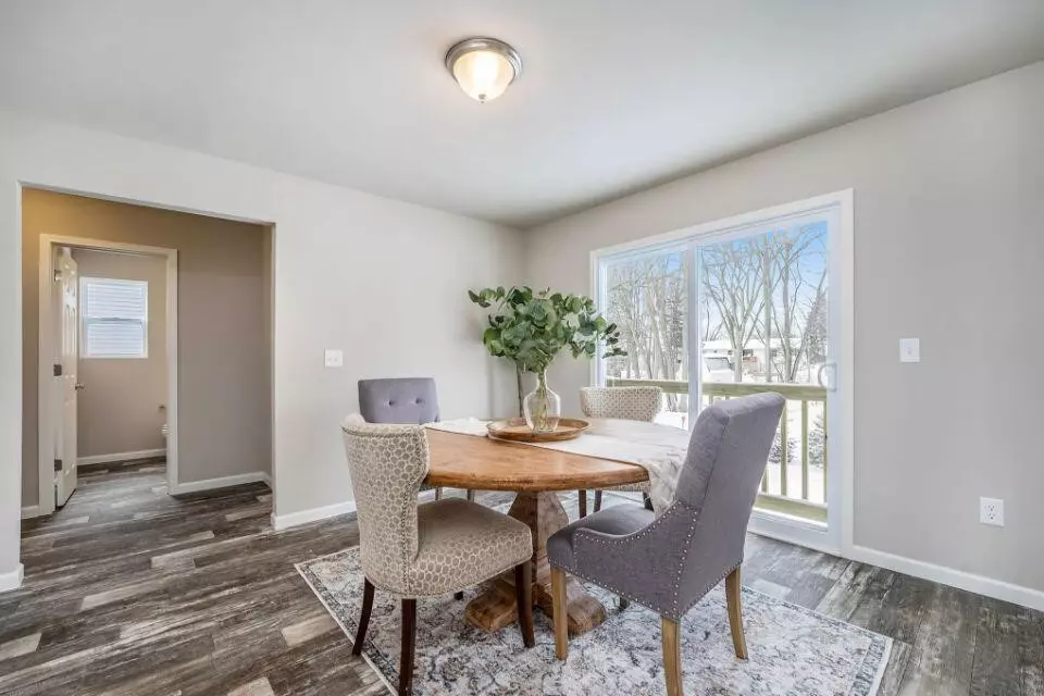 Dining - 5044 Apollo, Caledonia, MI 49316 photo 2 of 2