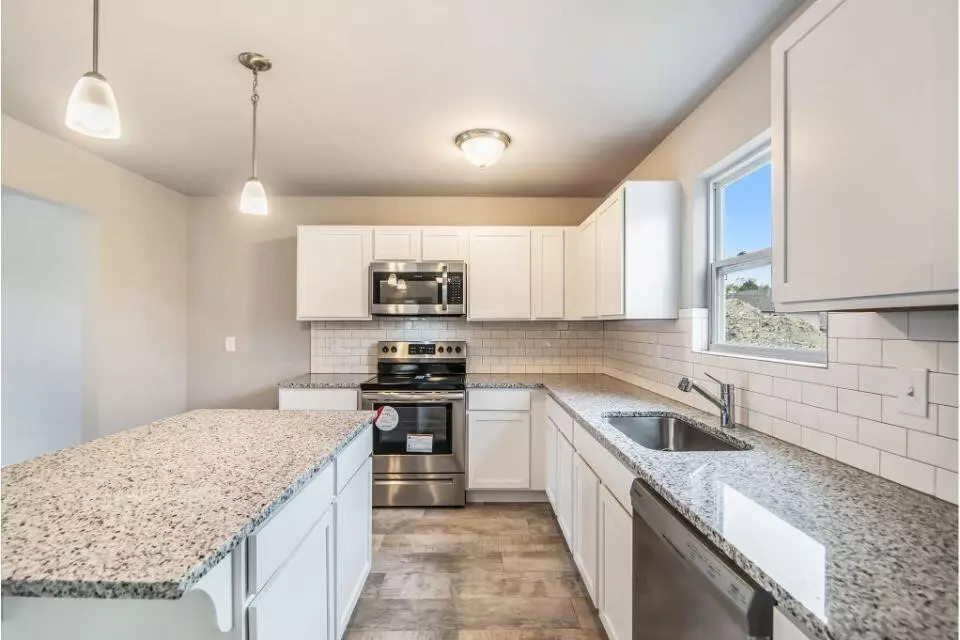 Kitchen - 5044 Apollo, Caledonia, MI 49316 photo 2 of 6