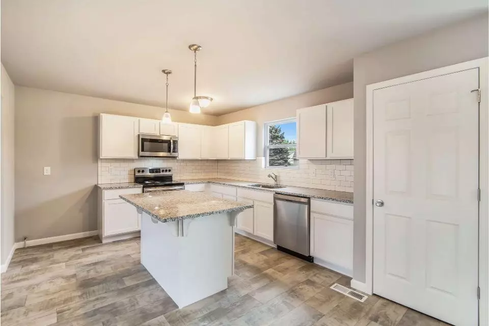 Kitchen - 5044 Apollo, Caledonia, MI 49316 photo 1 of 6