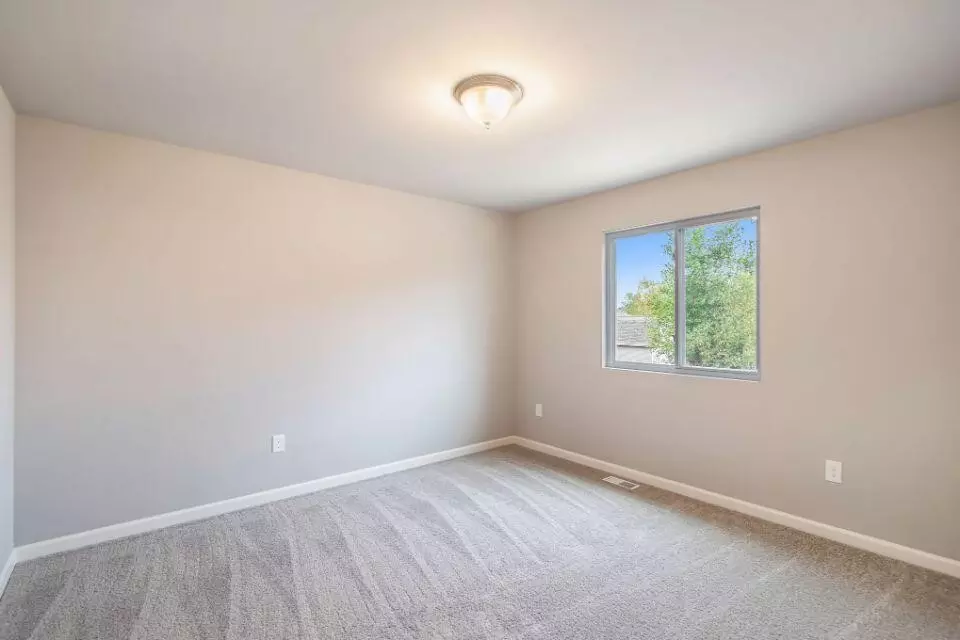 Bedroom - 5044 Apollo, Caledonia, MI 49316 photo 4 of 9