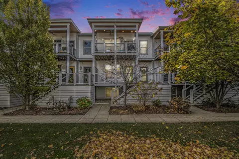 2098 Celadon #38, Grand Rapids, MI 49525