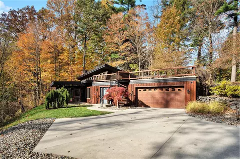 12412 76th, South Haven, MI 49090