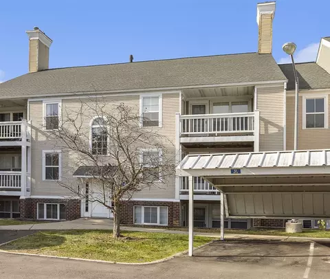 Exterior - 109 Fieldcrest #101, Ann Arbor, MI 48103 photo 1 of 7