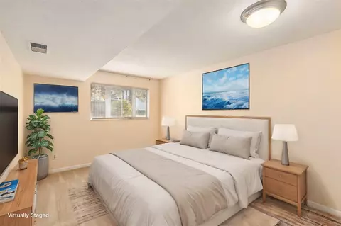 Bedroom - 109 Fieldcrest #101, Ann Arbor, MI 48103 photo 1 of 4