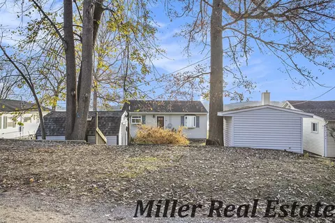 66 Sundago Park, Hastings, MI 49058