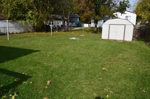 Exterior - 28058 Leroy, Romulus, MI 48174 photo 4 of 7