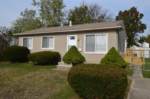 28058 Leroy, Romulus, MI 48174