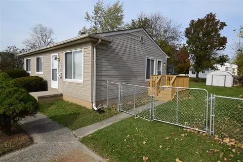 Exterior - 28058 Leroy, Romulus, MI 48174 photo 2 of 7