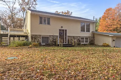 Exterior - 590 W Marion, White Cloud, MI 49349 photo 4 of 20