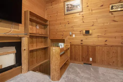 Entry Way - 590 W Marion, White Cloud, MI 49349 photo 2 of 3
