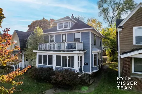 1114 Fulton, Grand Rapids, MI 49503