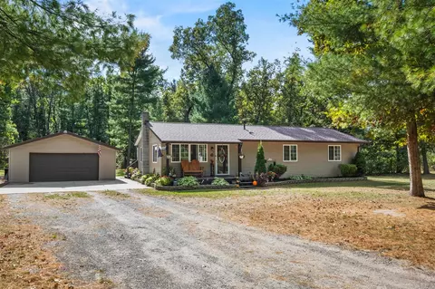 23659 Gates, Howard City, MI 49329