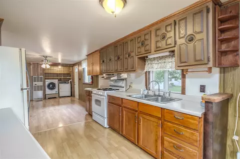 Kitchen - 372 13th, Plainwell, MI 49080 photo 1 of 4