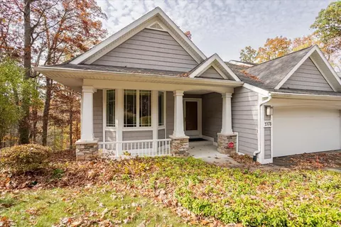 3578 Reeds Xing, Grand Rapids, MI 49546