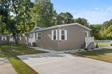 31 Traveler #31, Sparta, MI 49345