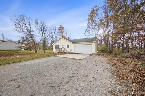 10376 Glencoe, Jerome, MI 49249 photo 3