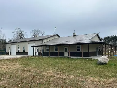 9696 10th, Remus, MI 49340