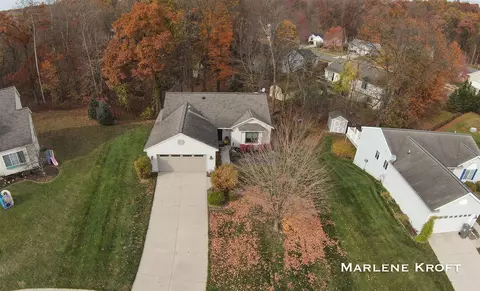 1663 Barnsley, Lowell, MI 49331 photo 9