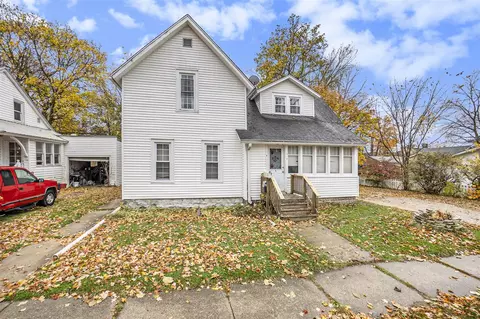 318 E Dayton, Fremont, MI 49412