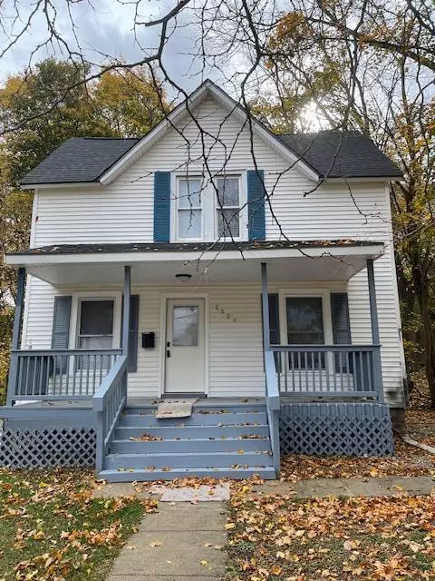 1329 Blakeslee, Kalamazoo, MI 49006