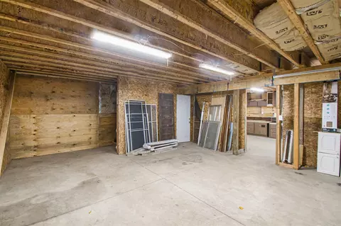 1811 E Ganson, Jackson, MI 49202 photo 38
