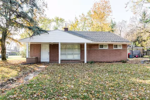 25201 Kildare, Southfield, MI 48033