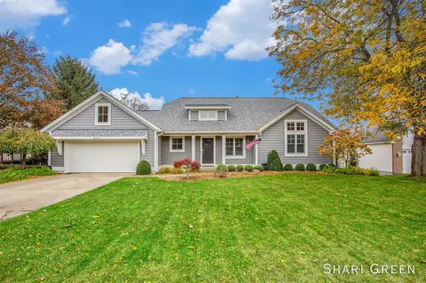 6118 Arroyo Vis, Rockford, MI 49341