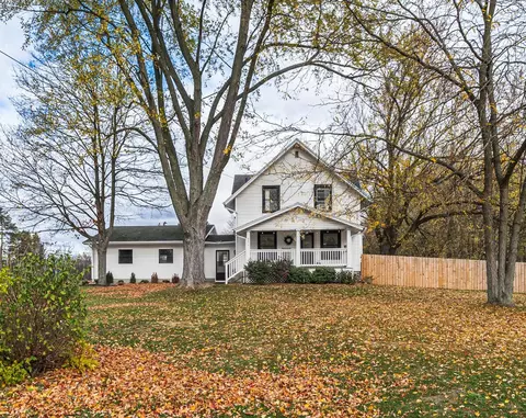 4379 Richmond, Grand Rapids, MI 49534