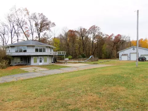 10380 Somervill, Rives Junction, MI 49277