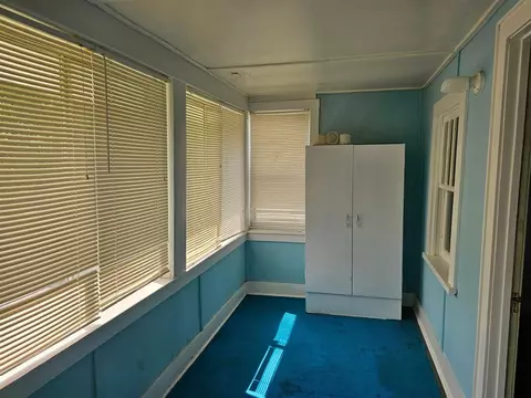 Exterior - 1236 Longfellow, Jackson, MI 49202 photo 2 of 4