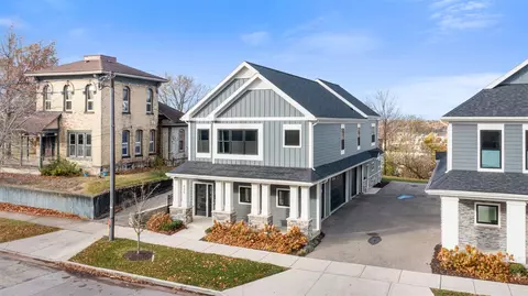 835 Fairview #1, Grand Rapids, MI 49503