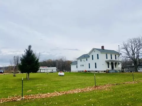 10600 Grover, Reading, MI 49274
