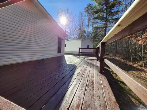 Exterior - 255 E Skyline, Roscommon, MI 48653 photo 8 of 29